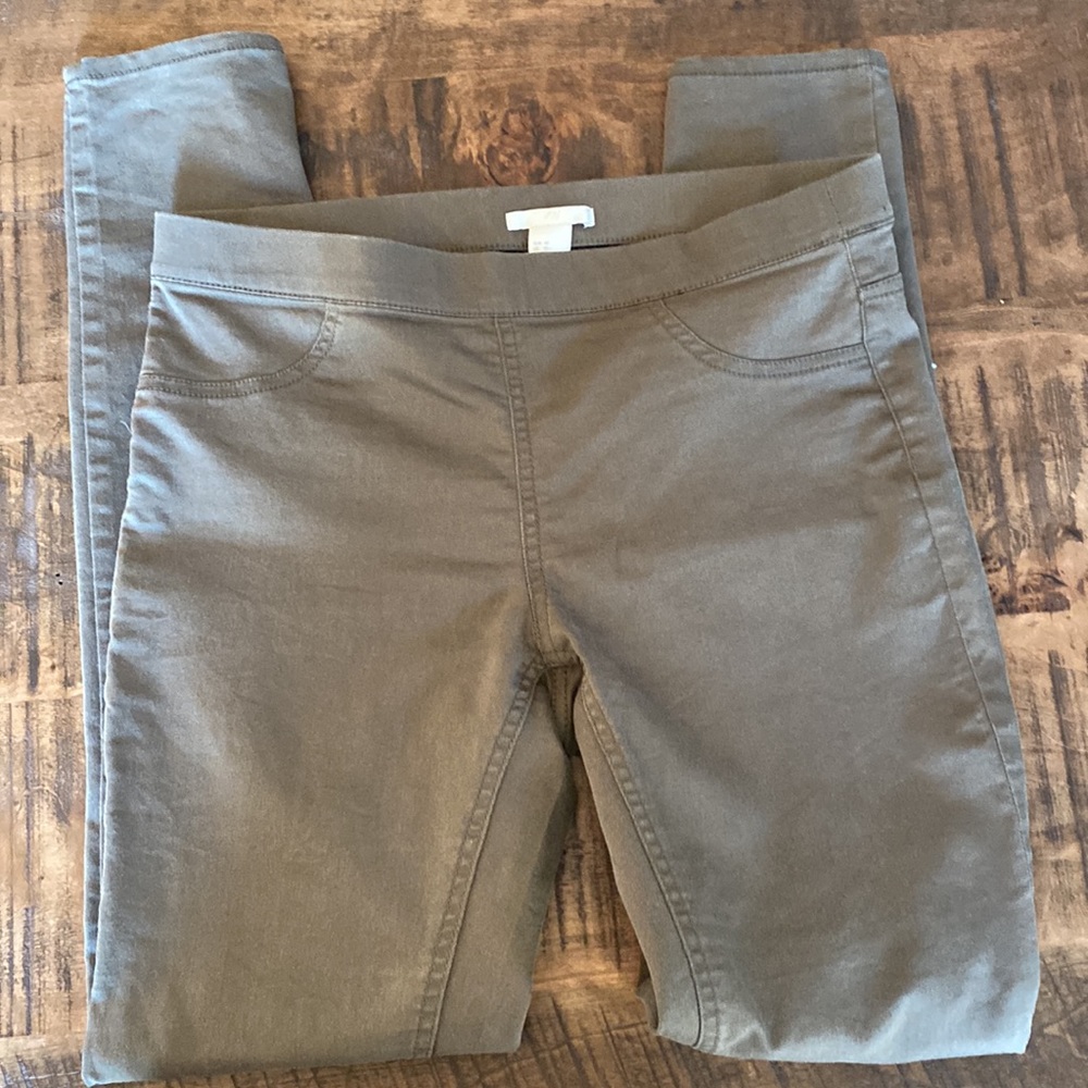 Like new H&M pants - Picture 2 of 4